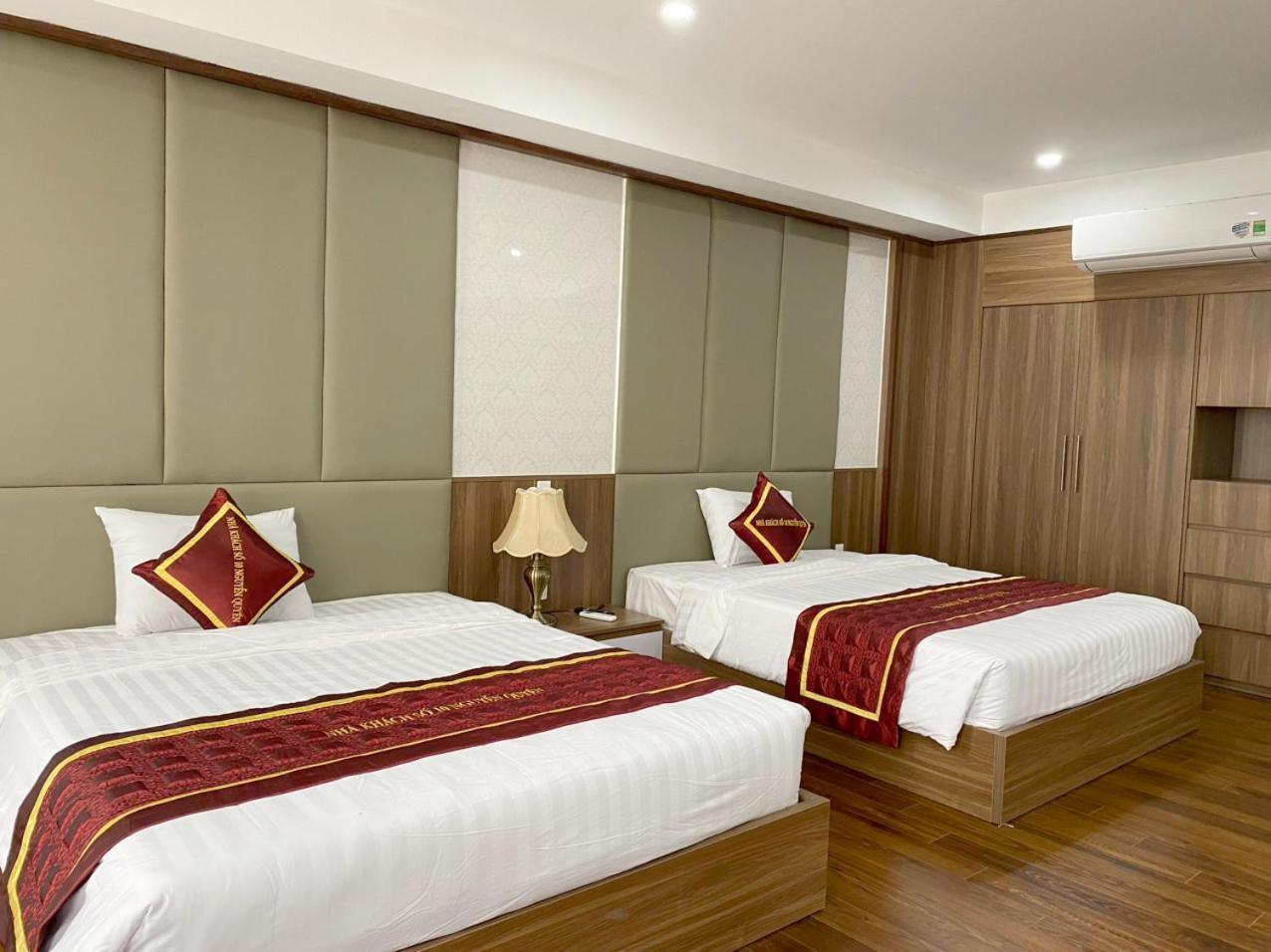 NguyẽN QuyèN Hotel Hanoi Dış mekan fotoğraf